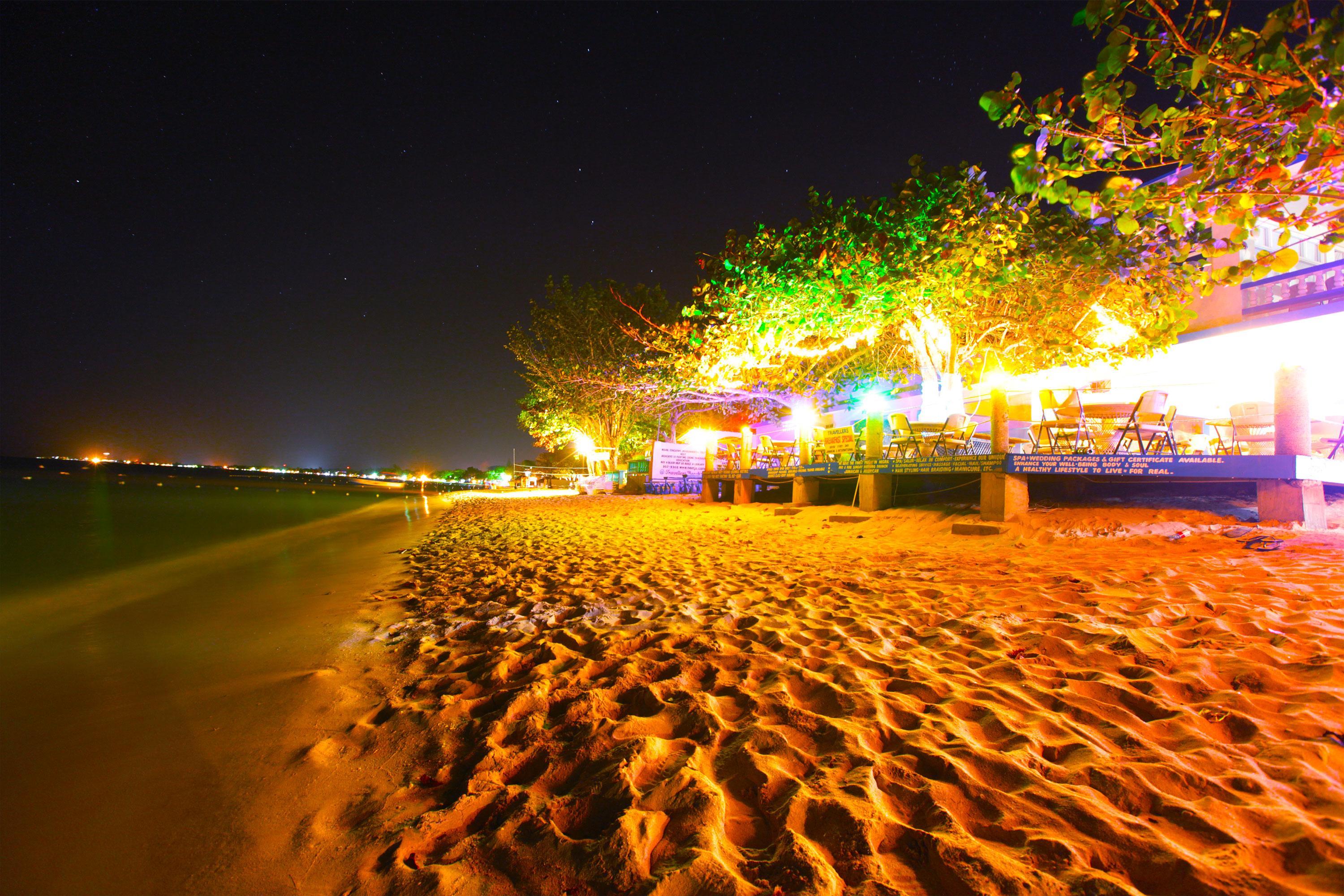 Travellers Beach Resort Negril Exterior foto